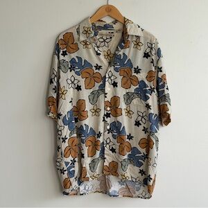 Munsingwear Floral Hawaiian Shirt Men’s M Rayon Short Sleeve